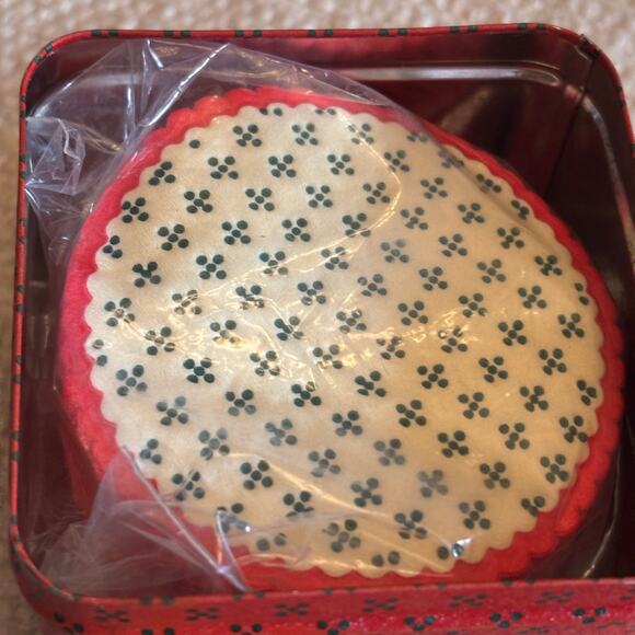 Vintage Christmas Tin Square Red Potpourri Press Collectible Disposable Coaster - Picture 8 of 10